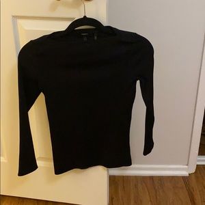 Size small ribbed theory top worn once!!!
